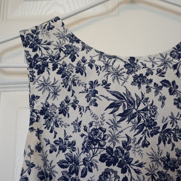 Suzy Shier Blue and White Floral Dress - Picture 3 of 6